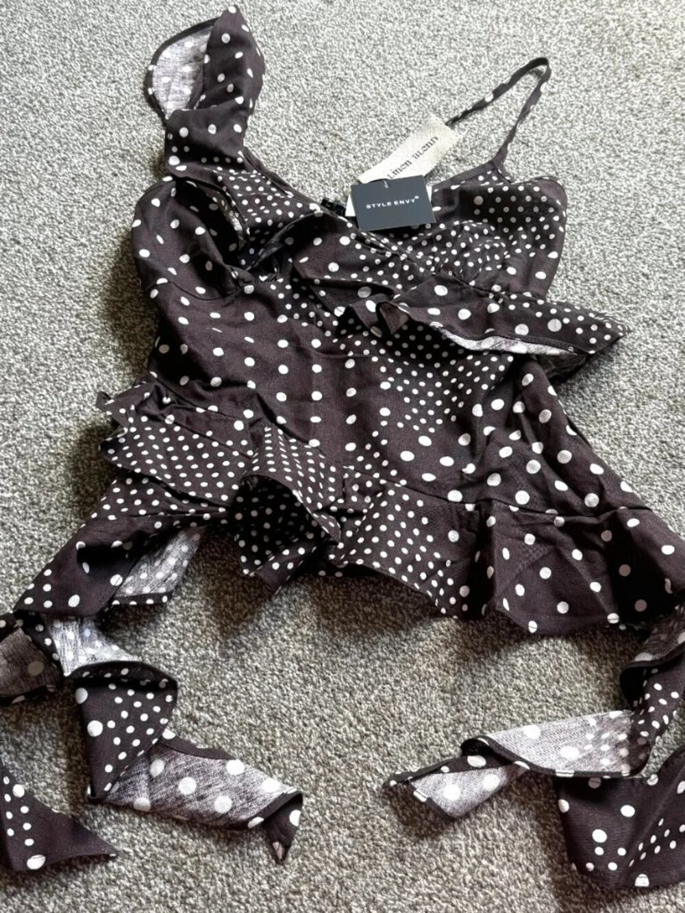 Style Envy Polka Dot Linen Blend Ruffle Camisole Top Brown White M NWT